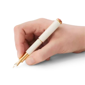 Montblanc Heritage Rouge et Noir « Baby » Édition spéciale Stylo plume couleur ivoire F