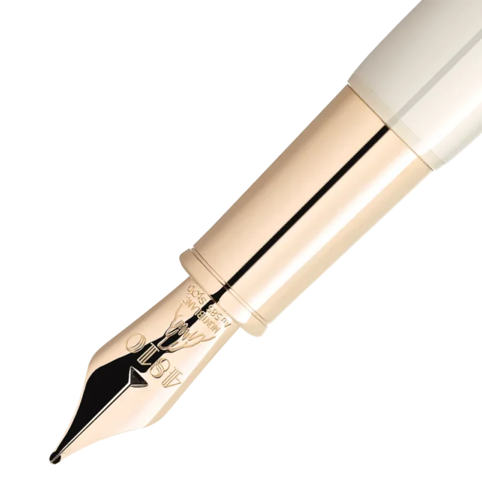 Montblanc Heritage Rouge et Noir « Baby » Édition spéciale Stylo plume couleur ivoire F